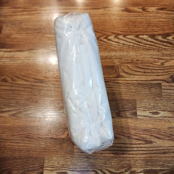 White Duvet Cover Set Bedsure - King - Picture 5 of 7